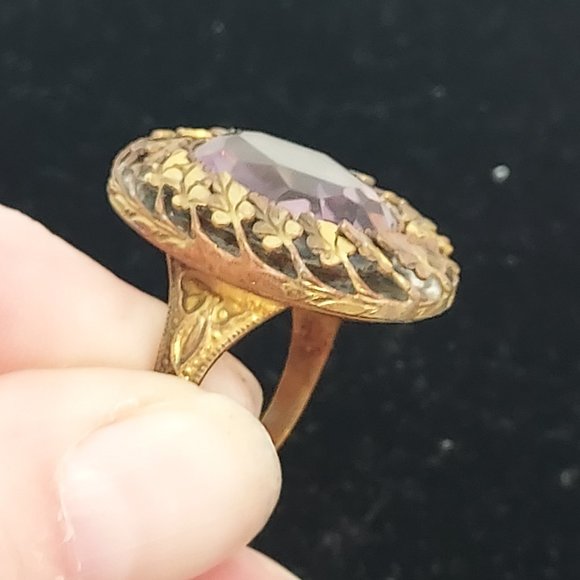 Victorian Brass Deep Purple colored Rhinestone Ring - Picture 9 of 13